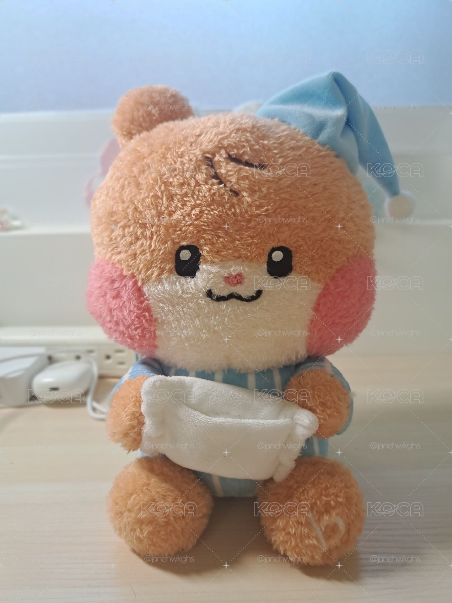 睡衣娃 彬