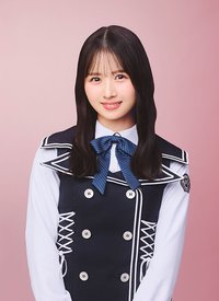 上村ひなの