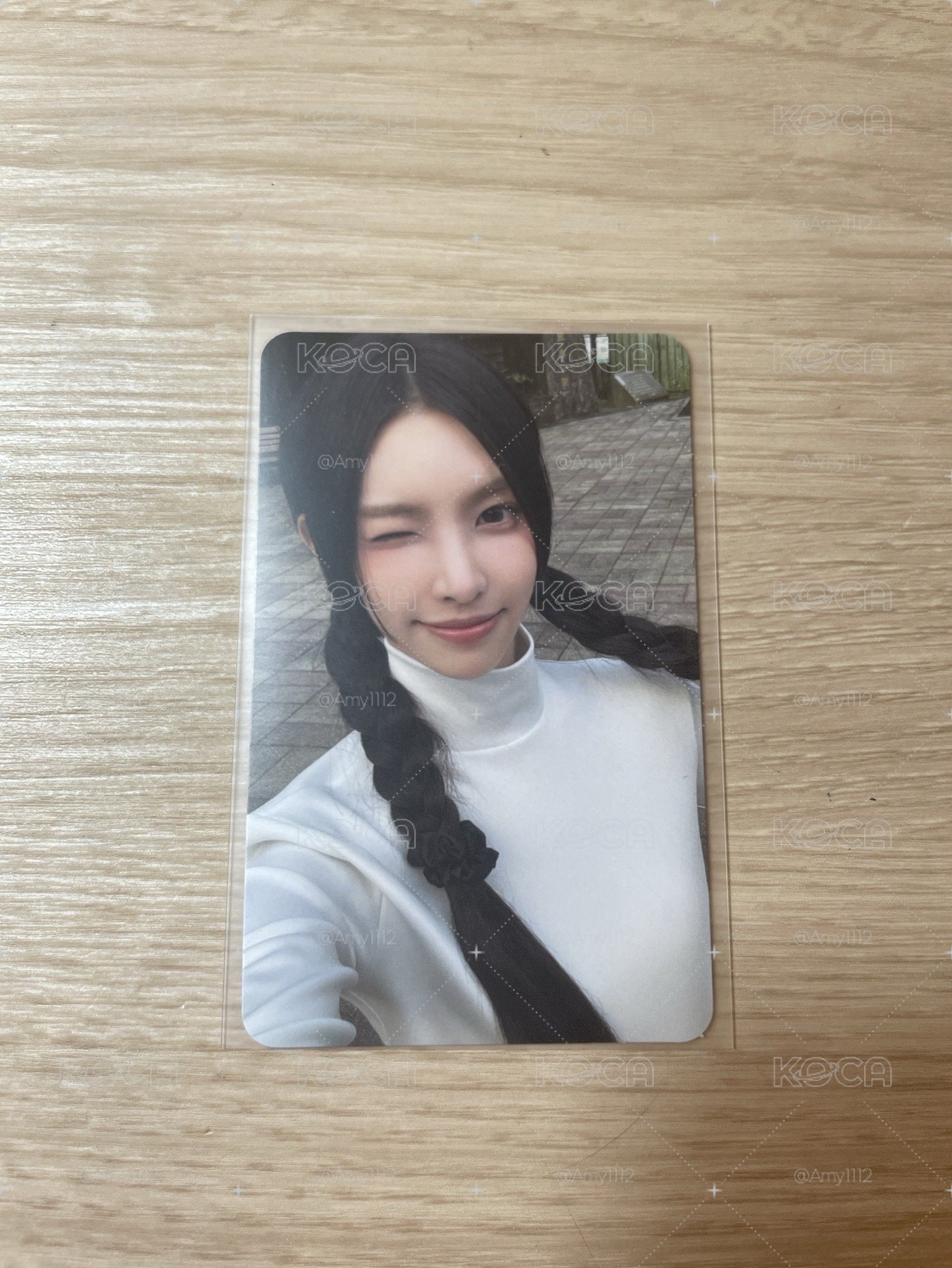 YUNAH小卡