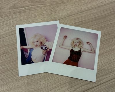 rosie 黑膠拍立得