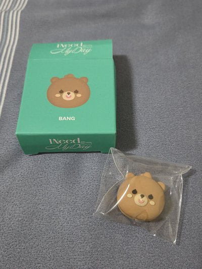 保護充電線的🐻