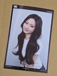 子瑜貼紙一張
