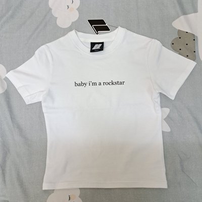 Lisa ROCKSTAR短版上衣