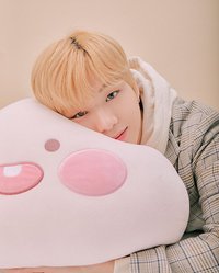 APEACH KANGDANIEL EDITION