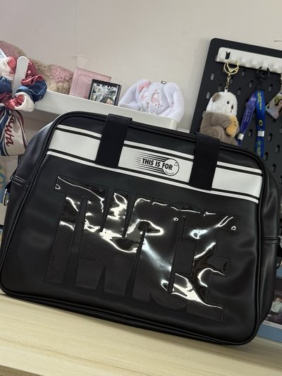 TWICE 保齡球包