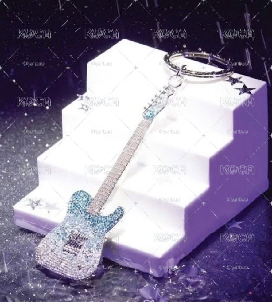 IU Bye summer迷你吉他鑰匙圈 🎸
