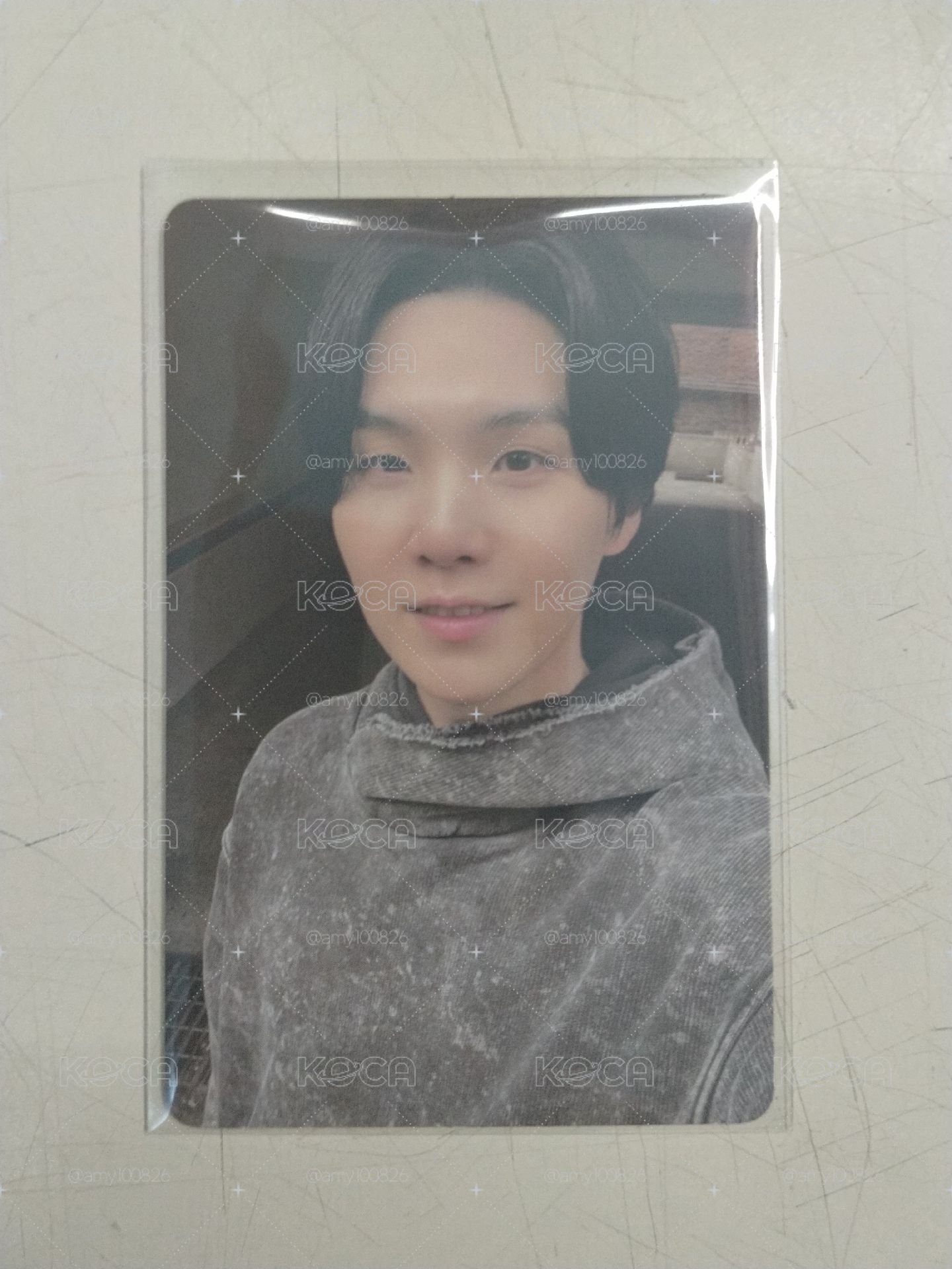 SUGA 小卡