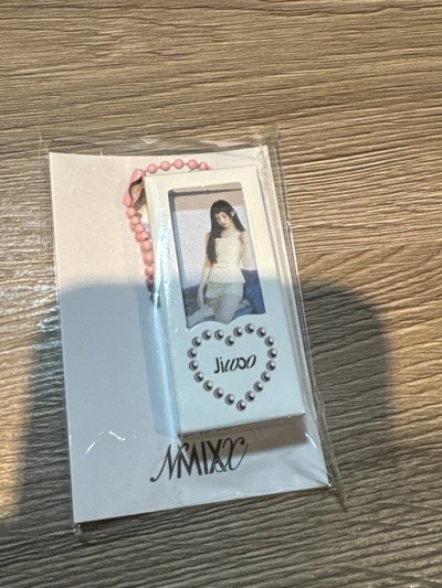 NMIXX 吊飾