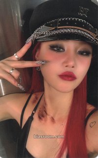 BADITUDE 專輯卡 Baddie ver.
