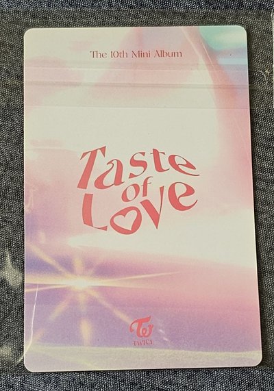TWICE Taste of Love 團卡