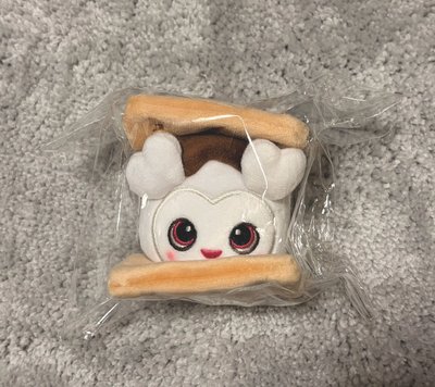 TWICE 多賢餅乾娃 (全新未拆）