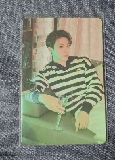 TREASURE 4th ANNIVERSARY MAGAZINE SO JUNGHWAN 🐮