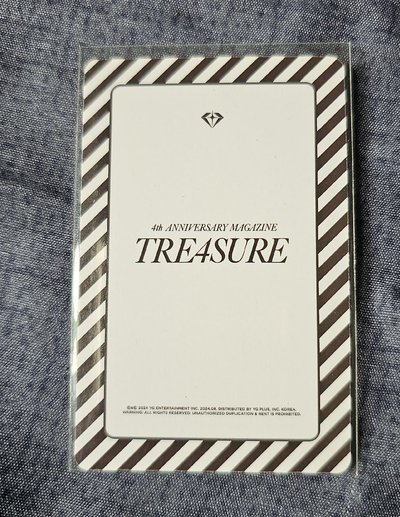 TREASURE 4th ANNIVERSARY MAGAZINE SO JUNGHWAN 🐮