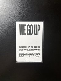 WE GO UP 隨機卡包 隨機卡 （色調較暗）