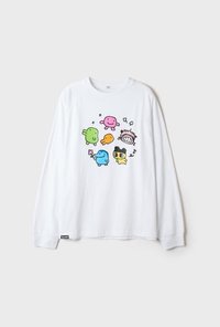 白色