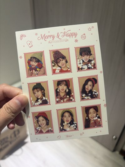 TWICE Merry & Happy 貼紙