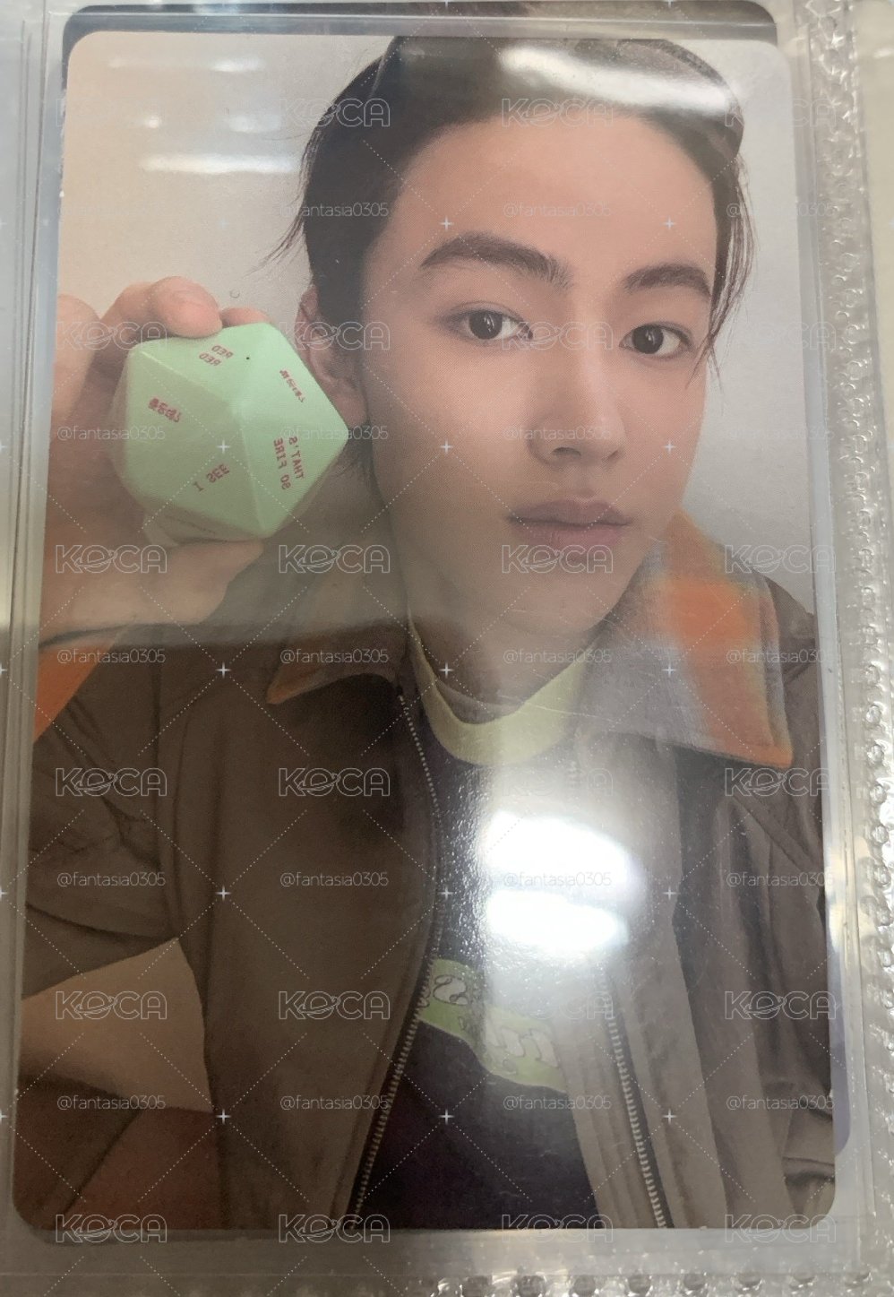 嚴 專卡和特點卡