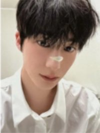 LOVE ME "losing control" 專輯卡 