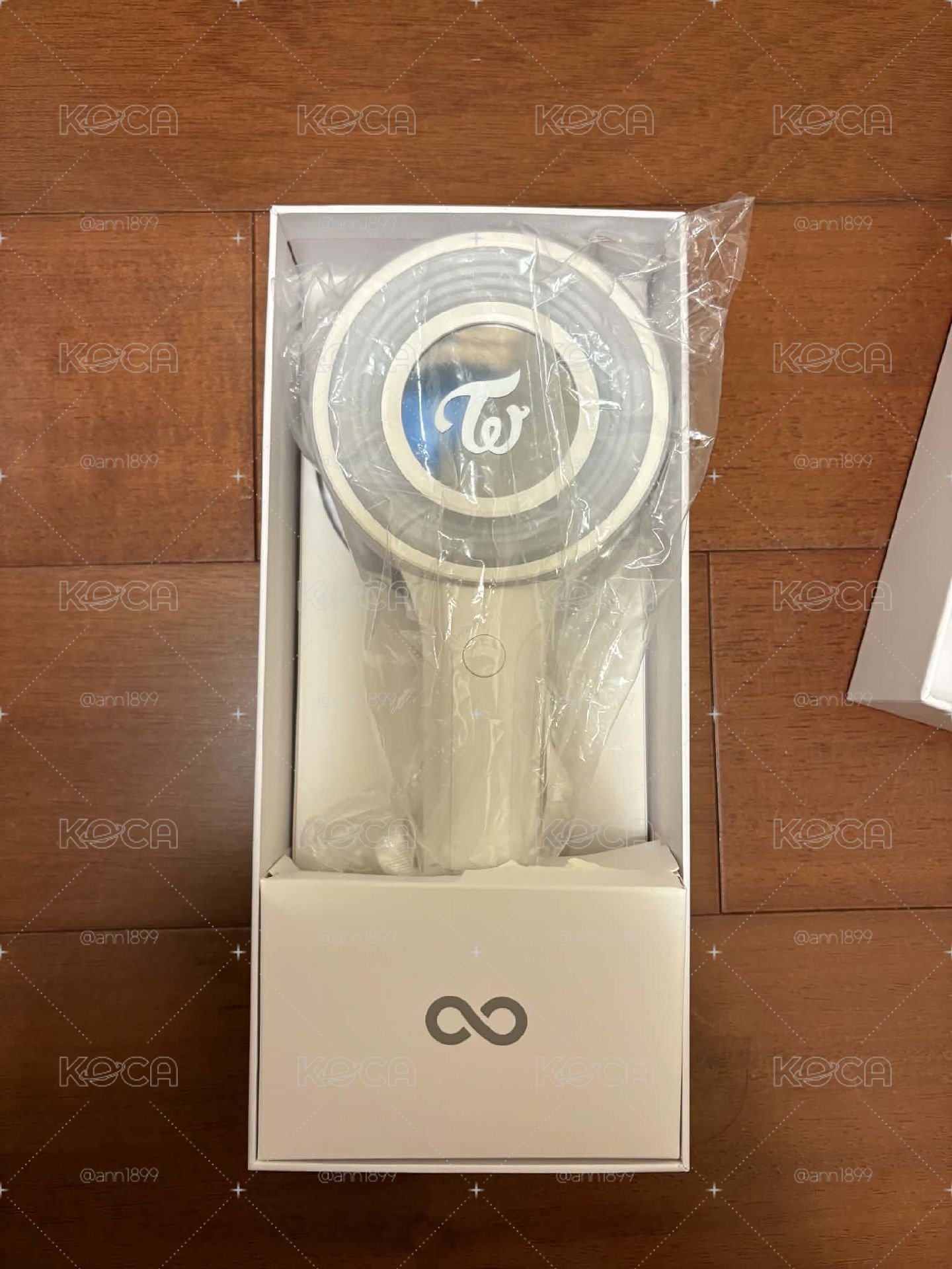 TWICE 三代 二手手燈