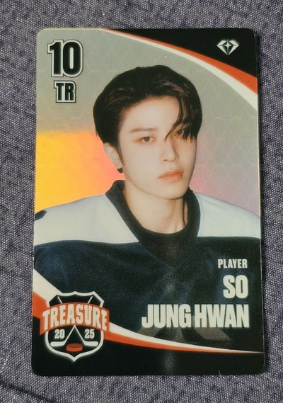 TREASURE 2025 SEASON’S GREETINGS SO JUNGHWAN 🐮