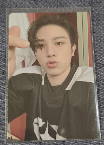 TREASURE 2025 SEASON’S GREETINGS SO JUNGHWAN 🐮