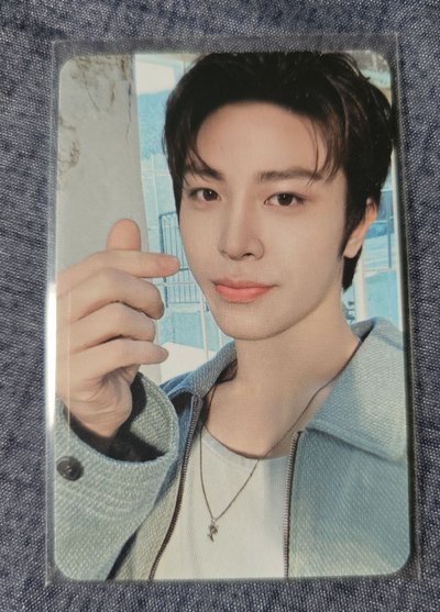 TREASURE PLEASURE SO JUNGHWAN 🐮