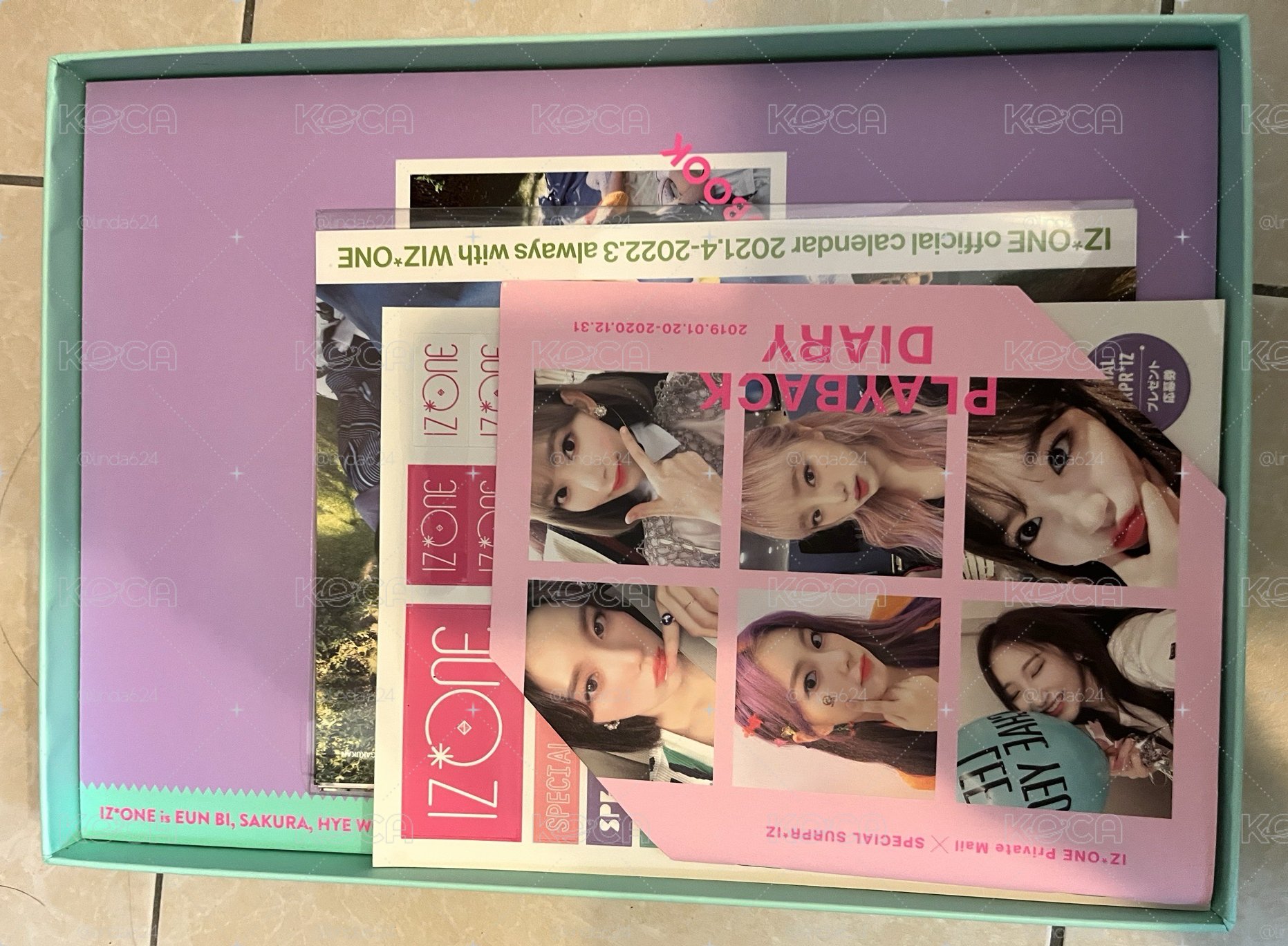 Izone supr*iz photo box