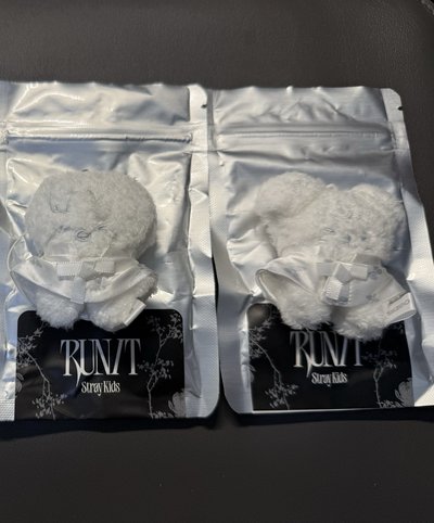 菲玟潦草娃 現貨 彬辰菲滿額卡