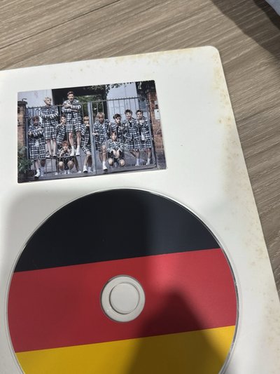 EXO 德國寫真整組