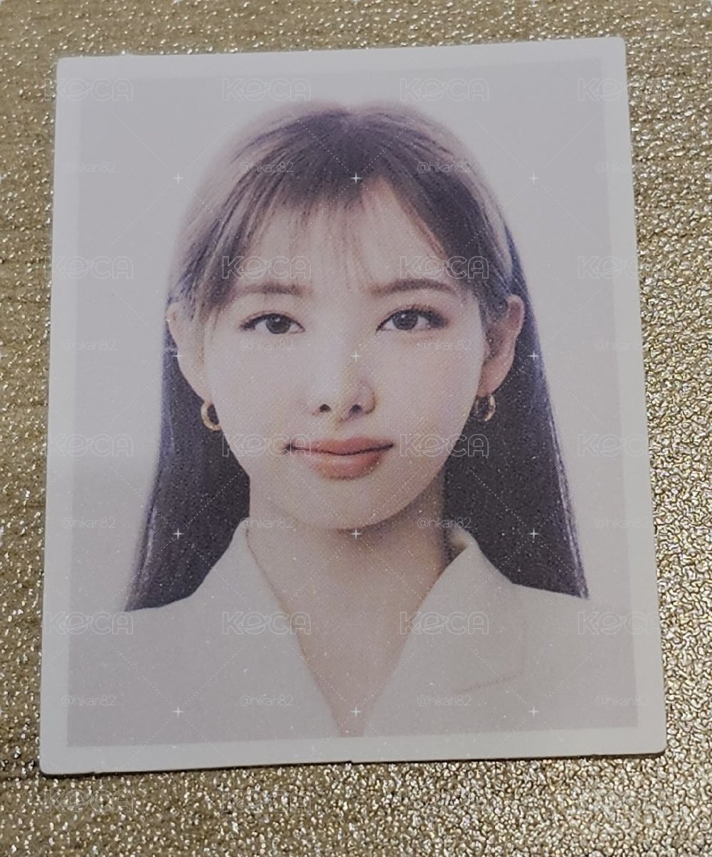 2023 JAPAN SEASON’S GREETINGS：SECRET LIFE@OFFICE  NAYEON 