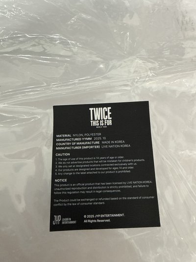 六巡 快閃店 單肩包 波士頓包
