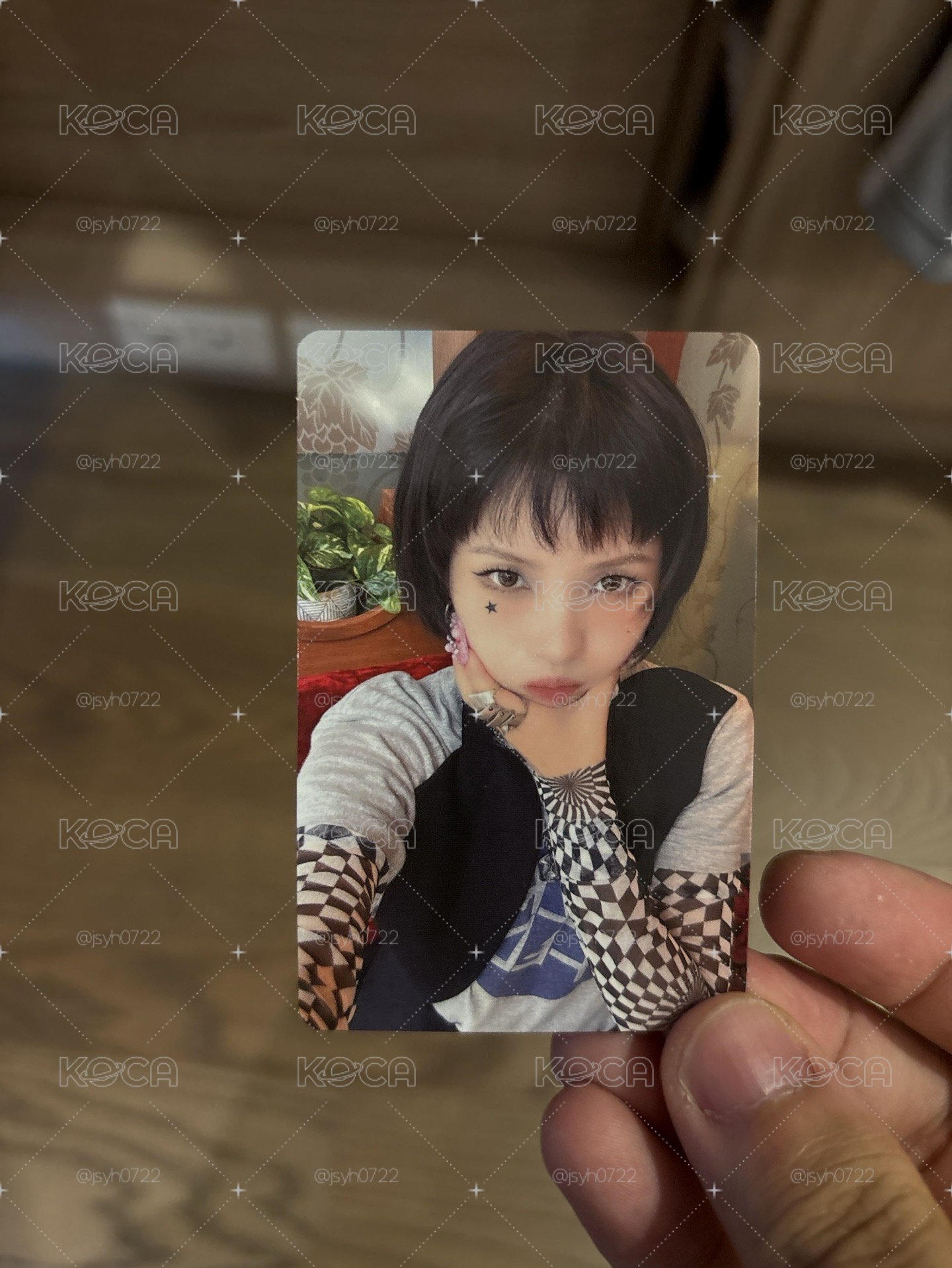 i-dle日專 limited edition 卡是小娟