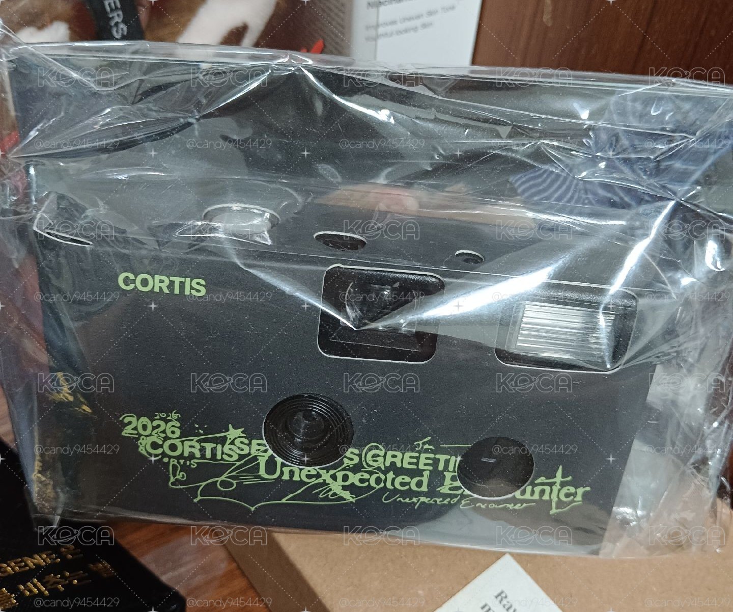 ［Cortis]快閃相機