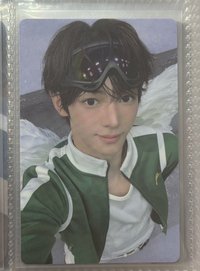叉腰