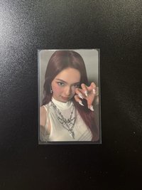 춤 (CHOOM) Crimson Ver. 專輯卡 