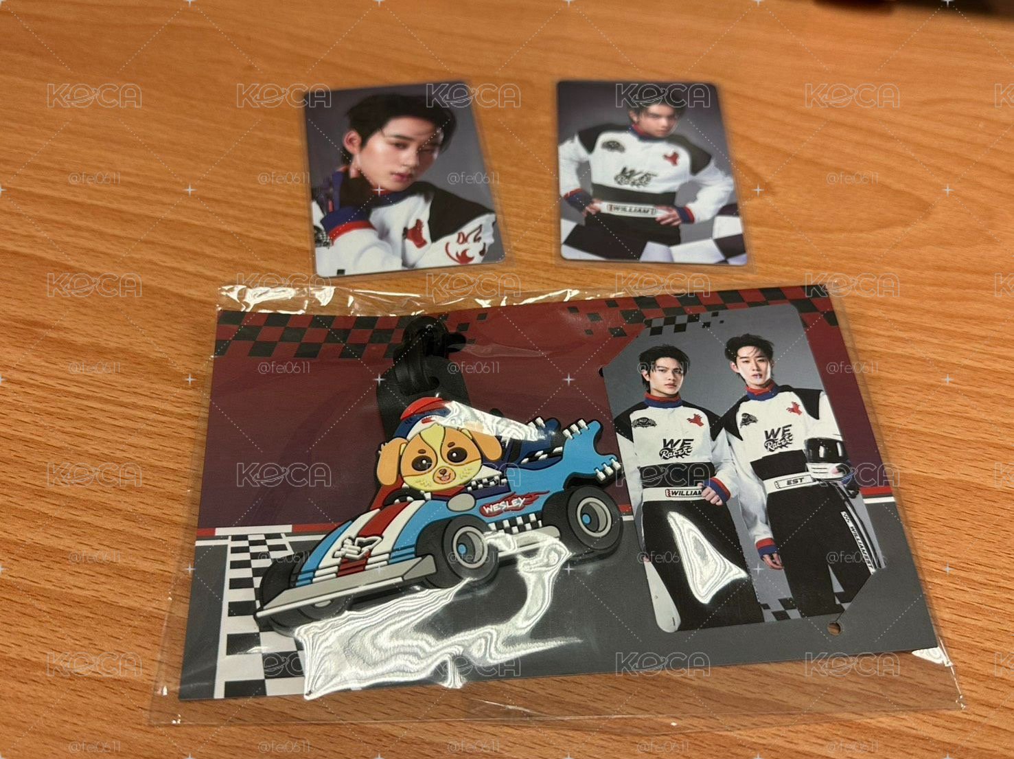一家三口（Wesley行李吊牌+2張WE卡）