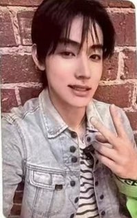迷二 Kpop Nara 2.0 特典卡 