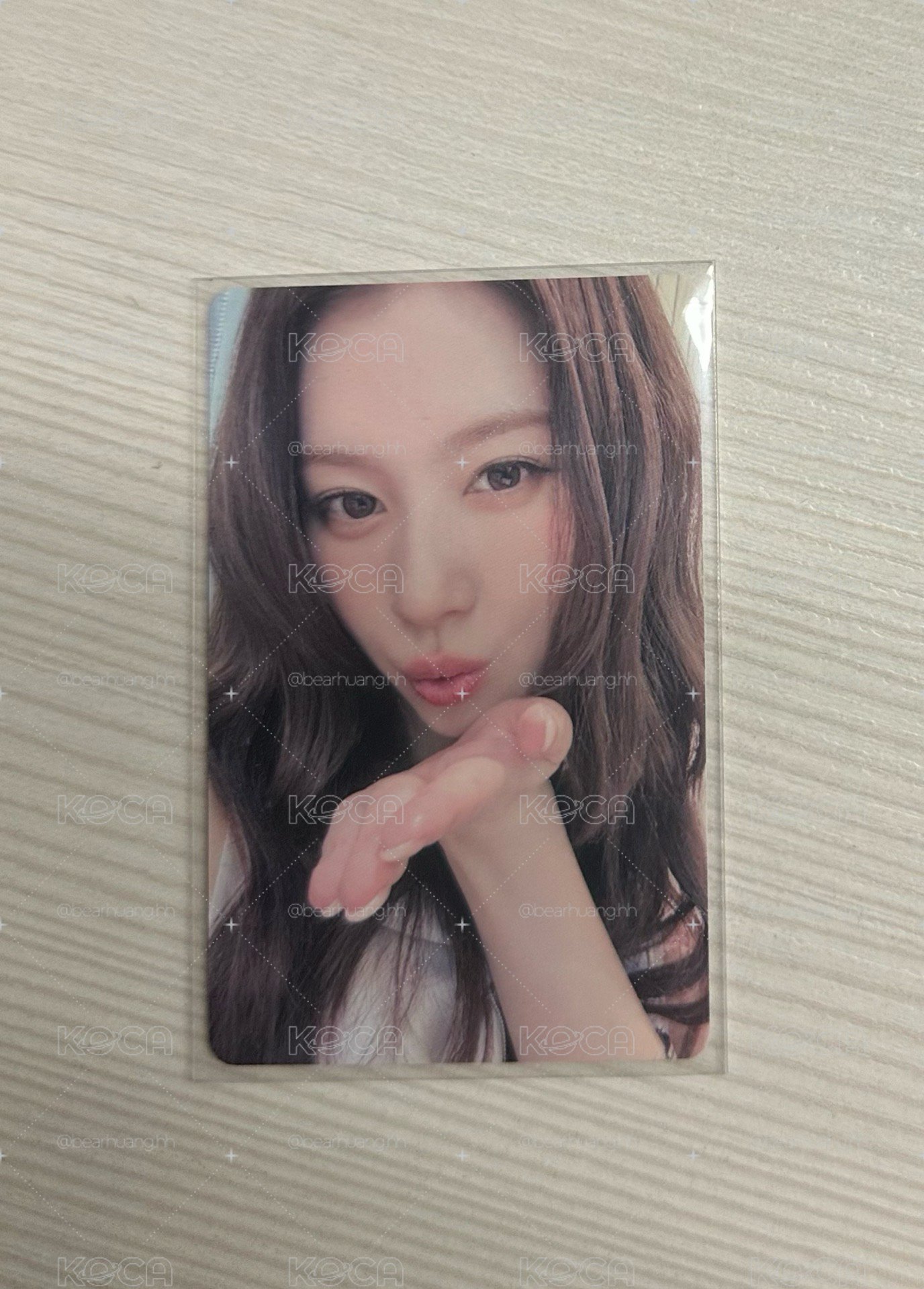 Twice yzy2.0合影卡