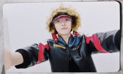 ATEEZ 旼琦 環球 LD 抱抱卡 BAD (JP ver.) 