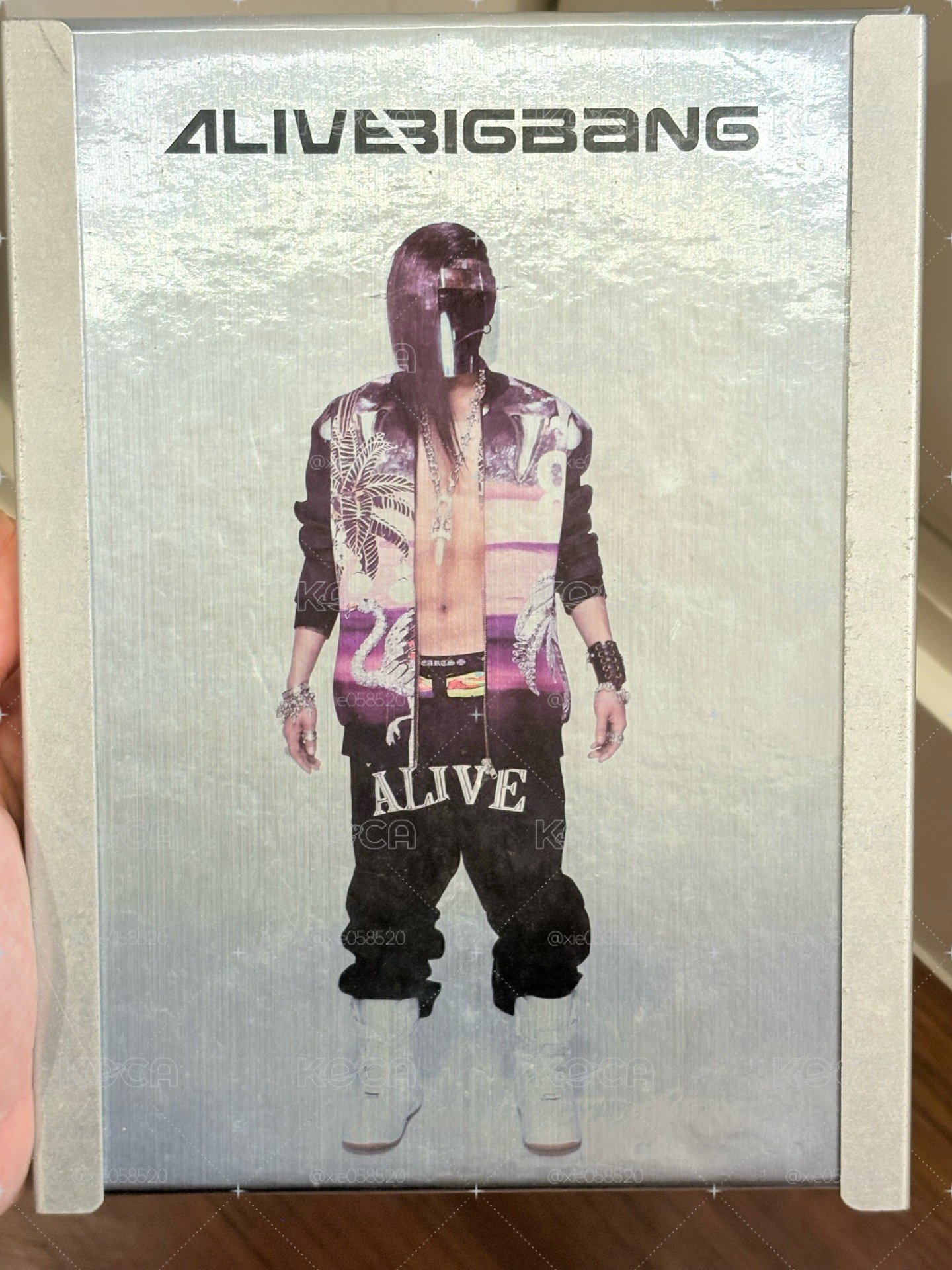 BIGBANG GD ALIVE特製鋁盒專