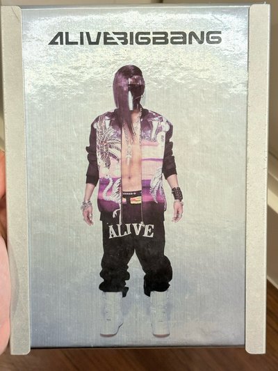 BIGBANG GD ALIVE特製鋁盒專