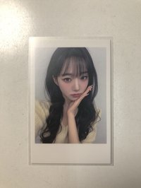 黃衣捧臉溫