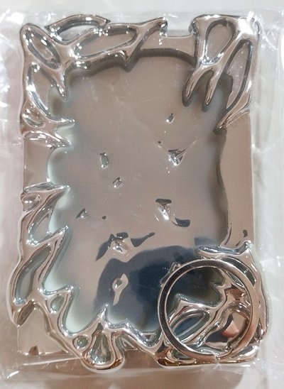 金屬感獠牙爪子卡套