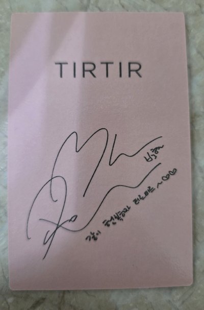 TIRTIR 代言卡