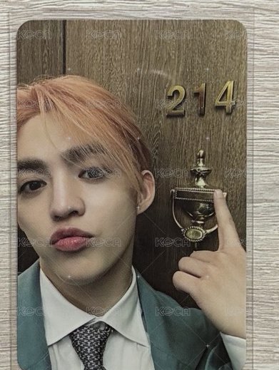 🔵8