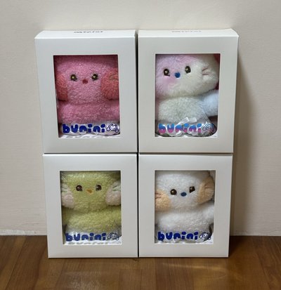 BUNINI 換裝娃娃