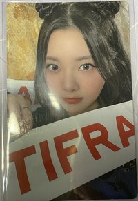 ANTIFRAGILE專輯特典卡