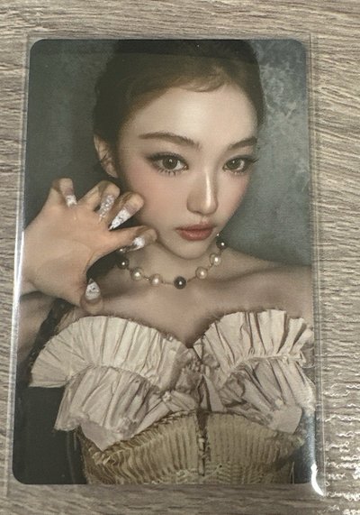 Ella Meovv 周邊卡 泡泡魔奇中文卡背 專卡