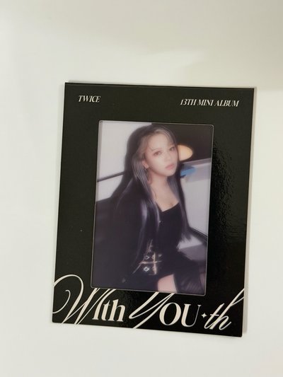 三張為一套 TWICE 透卡