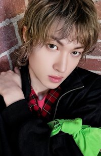 迷二 Kpop Nara 2.0 特典卡 